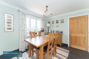 Breakfast Area- click for photo gallery